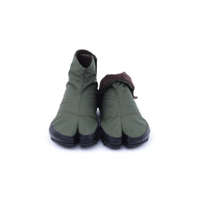 Front view of khaki Tabi Shoes " U-ten x FLEECE "