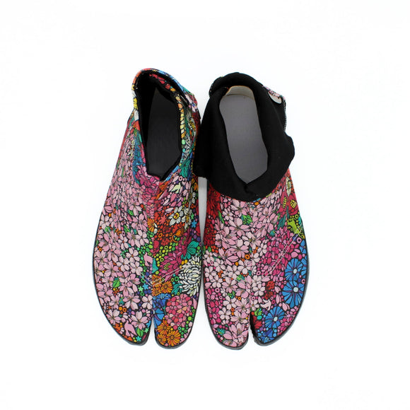 Top view of colors Tabi Shoes " BLOSSOM "
