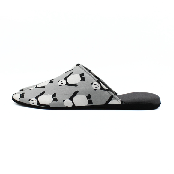Left side of gray Tabi Slippers " PANDA "