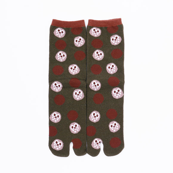 Front view of long dark green Tabi Socks " Fukuro "