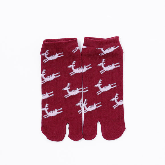 Front view of short red Tabi Socks " Shika Hashiru "