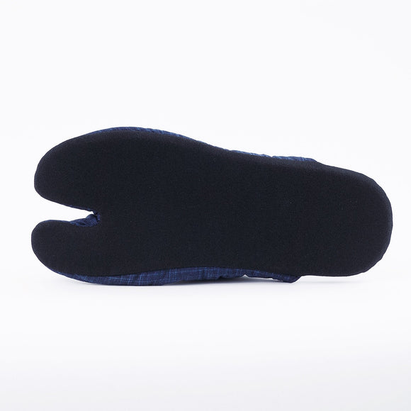 Outsole view of navy Tabi Slippers " KANOKO "
