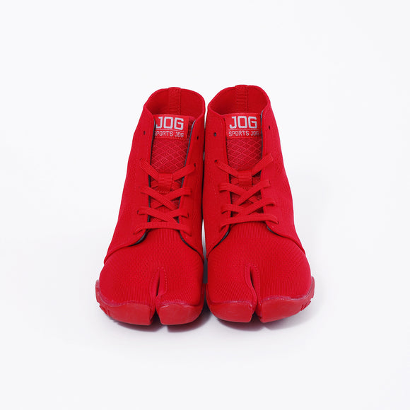 Front view of red Tabi Shoes "SPORTS JOG Ⅱ"