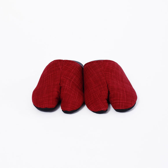 Front view of red Tabi Slippers " KASUMI "