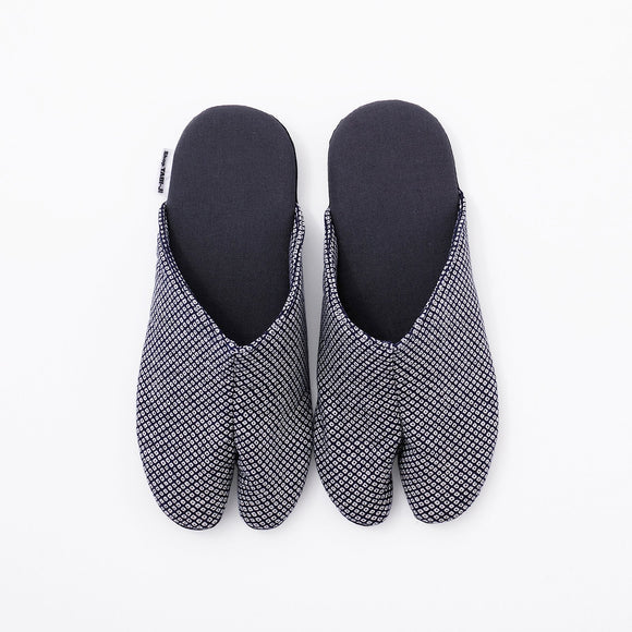 Top view of navy Tabi Slippers " KANOKO "